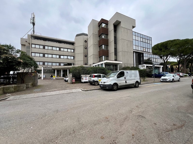 Ufficio in Vendita a Gorizia, 81'000€, 95 m²