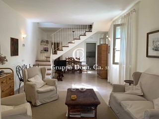 Villa in Vendita a Forte dei Marmi, 1'550'000€, 100 m², arredato, con Box
