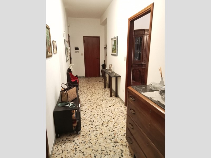 Appartamento in Vendita a Aulla, 125'000€, 95 m², arredato