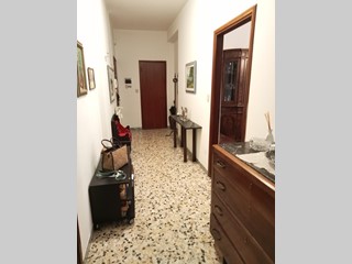 Appartamento in Vendita a Aulla, 125'000€, 95 m², arredato