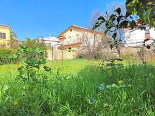 Terreno edificabile in Vendita a Sanluri, 110'000€, 760 m²