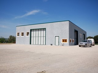 Capannone in Vendita a Aulla, 300'000€, 600 m²
