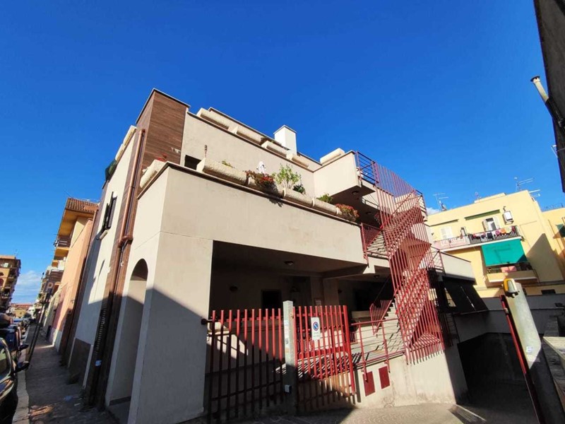 Bilocale in Vendita a Guidonia Montecelio, 85'000€, 50 m²