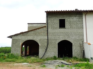 Casale in Vendita a San Miniato, zona Molino D'egola, 210'000€, 200 m², con Box