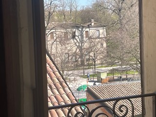 Bilocale in Vendita a Parma, zona Oltretorrente, 120'000€, 45 m²