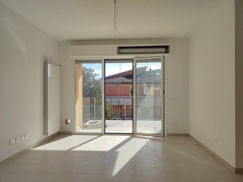 Bilocale in Vendita a Castelnuovo Magra, 143'000€, 49 m²