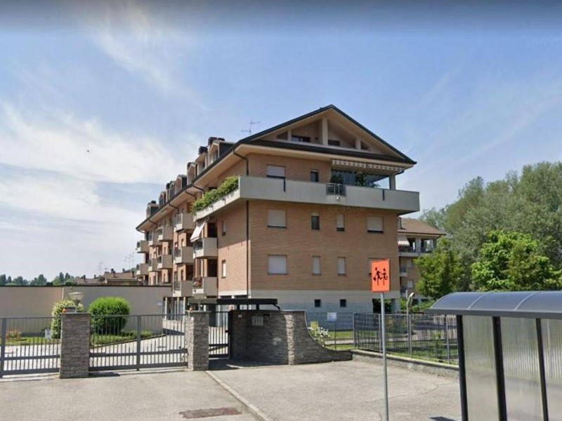 Ufficio in Vendita a Tribiano, 190'000€, 90 m²