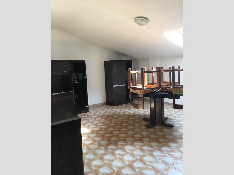 Quadrilocale in Vendita a Francavilla al Mare, 140'000€, 125 m², arredato