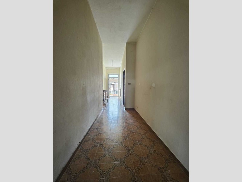 Appartamento in Vendita a Aulla, 119'000€, 104 m²