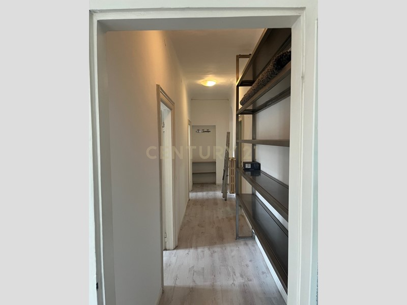 Trilocale in Affitto a Milano, 1'500€, 70 m², arredato, con Box