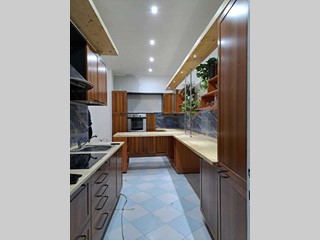 Appartamento in Vendita a Vicenza, 150'000€, 125 m²