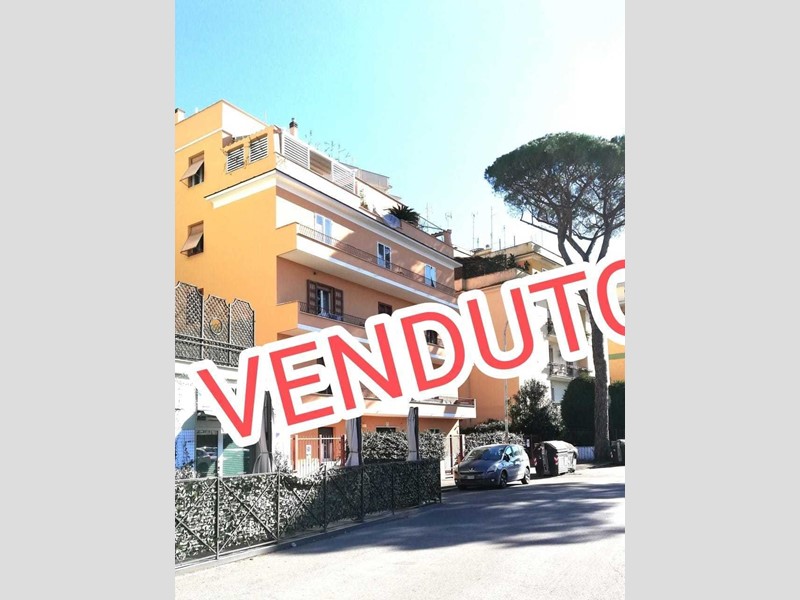 Trilocale in Vendita a Roma, 357'000€, 120 m²
