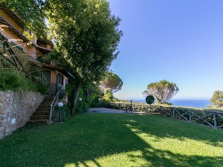 Casa Semi Indipendente in Vendita a Monte Argentario, zona Cala Piccola, 1'100'000€, 100 m², arredato