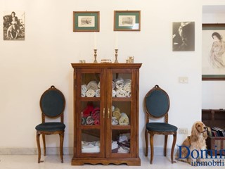 Appartamento in Vendita a Massa, 790'000€, 280 m²