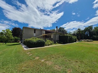 Villa in Affitto a Pietrasanta, zona Fiumetto, 7'000€, 400 m², arredato, con Box