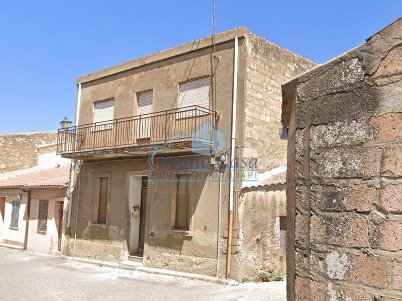 Casa Indipendente in Vendita a Tresnuraghes, 80'000€, 130 m², con Box