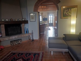 Casa di corte in Vendita a Pisa, zona San Piero a Grado, 479'000€, 145 m², arredato