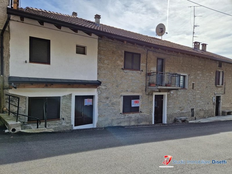 Appartamento in Vendita a Saviore dell'Adamello, 45'000&euro;, 90 m²