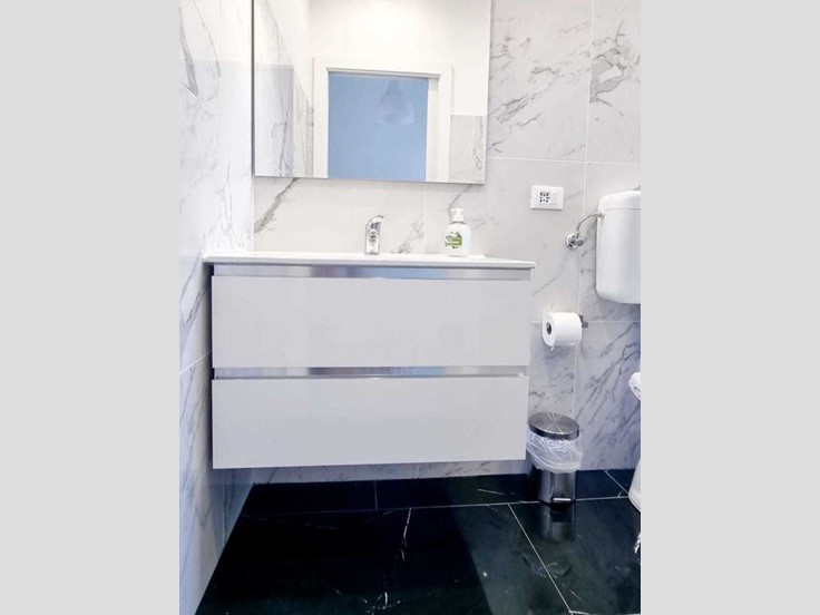 Quadrilocale in Vendita a Reggio Emilia, zona Circonvallazione, 180'000€, 90 m², arredato