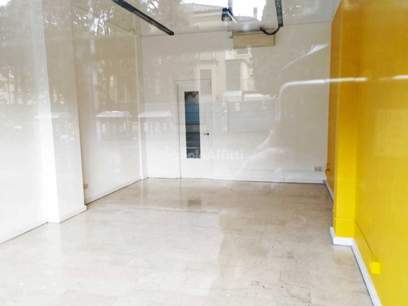 Capannone in Affitto a Modena, 650&euro;, 39 m²