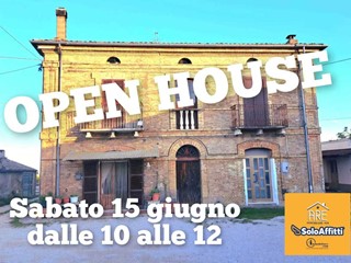 Casa Semi Indipendente in Vendita a San Vito Chietino, 89'000€, 210 m², arredato