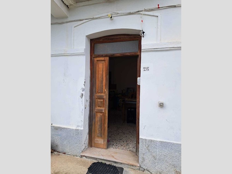 Casa Semi Indipendente in Vendita a San Vito Chietino, 50'000€, 86 m²
