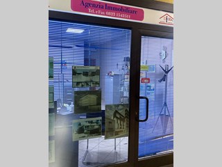 Negozio in Vendita a San Prisco, zona centro, 80'000€, 40 m²