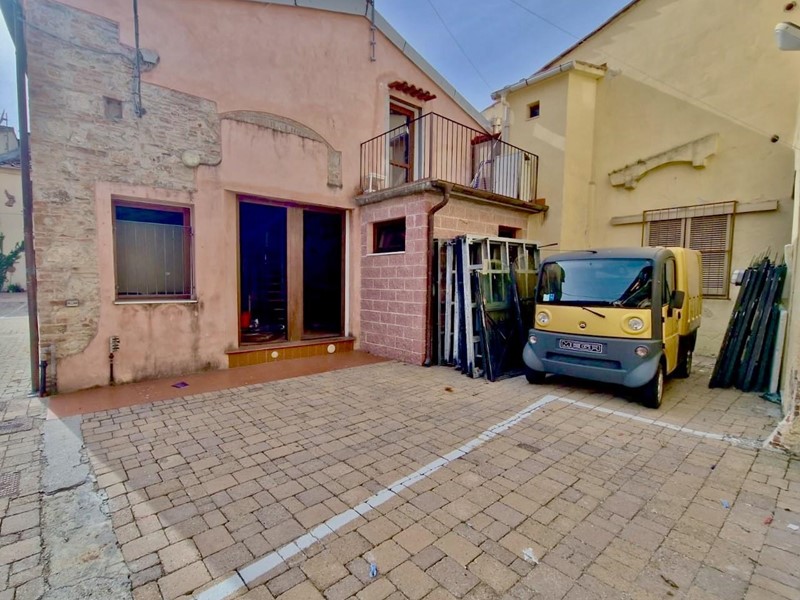 Loft in Vendita a Pisa, zona Riglione Oratoio, 195'000€, 110 m²