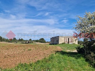 Casale in Vendita a Otranto, 135'000€, 122 m²