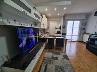 Trilocale in Vendita a Luni, zona Luni Mare, 150'000€, 70 m²