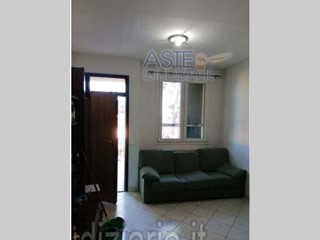 Trilocale in Vendita a Ravenna, zona Savarna, 45'225€, 72 m², con Box