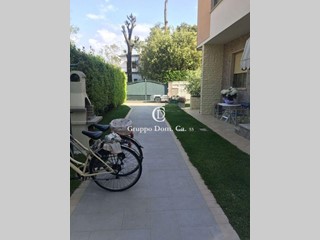 Villa in Affitto a Forte dei Marmi, zona Vittoria Apuana, 10'000€, 160 m², arredato