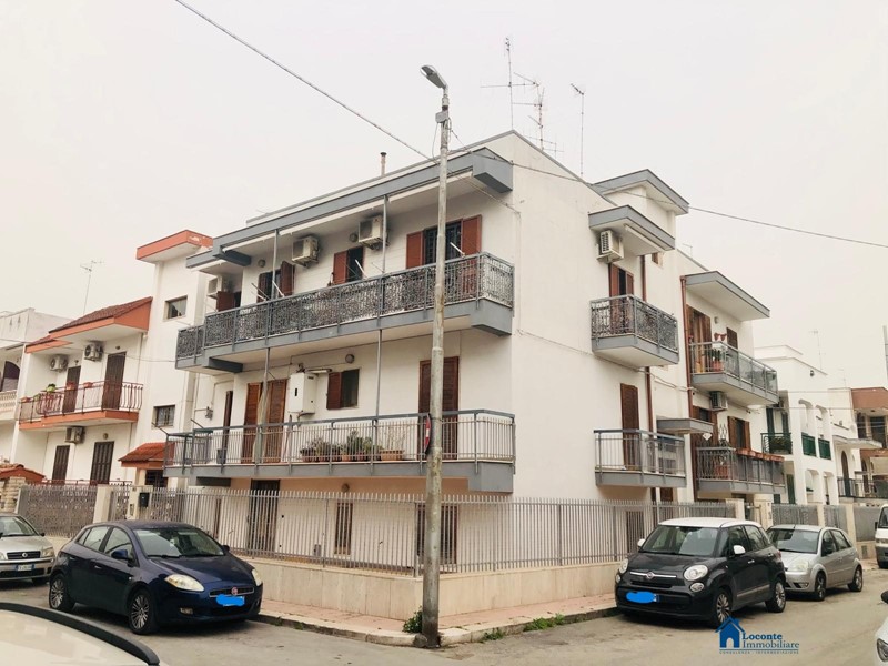 Trilocale in Vendita a Capurso, 110'000€, 100 m²