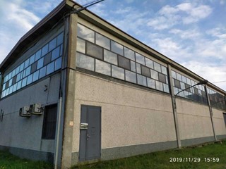 Capannone in Vendita a Aulla, zona Pallerone, 130'000€, 