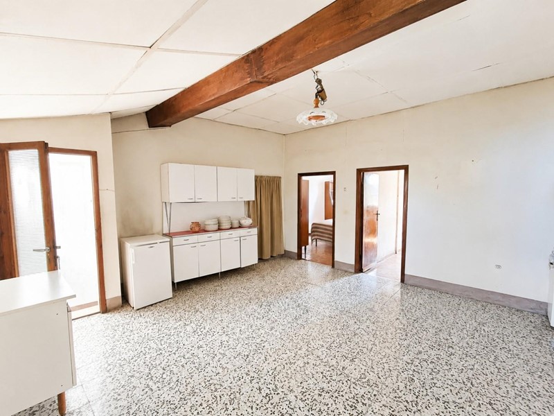 Quadrilocale in Vendita a Terricciola, 79'000&euro;, 148 m², con Box