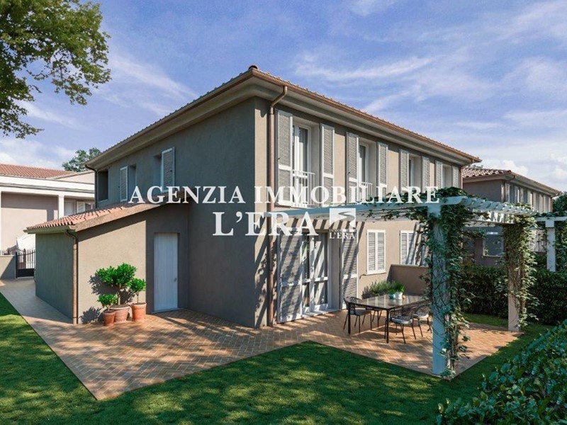 Villetta a schiera in Vendita a Pontedera, 530'000€, 160 m², con Box