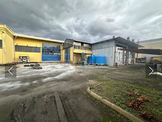Capannone in Vendita a Massa, 1'750'000€, 1650 m²