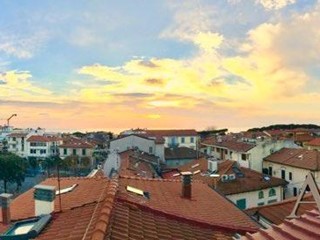 Attico in Vendita a Forte dei Marmi, 1'500'000€, 120 m², arredato