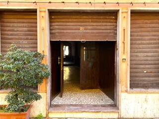 Immobile commerciale in Affitto a Pisa, 1'500€, 100 m²