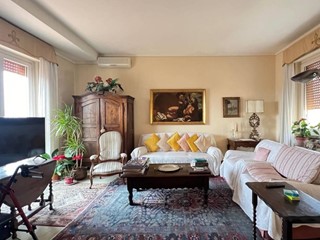 Attico in Vendita a Pisa, 680'000€, 230 m²