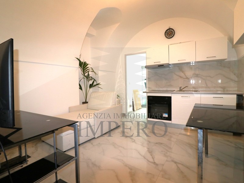 Casa Semi Indipendente in Vendita a Ventimiglia, zona Calvo, 140'000€, 120 m²