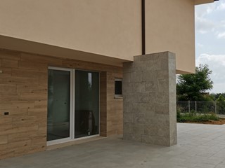 Villetta a schiera in Vendita a Colle di Val D'Elsa, zona Le Grazie, 415'000&euro;, 127 m²