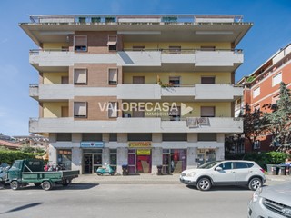 Quadrilocale in Vendita a Carrara, zona Marina Di Carrara, 224'000€, 110 m²