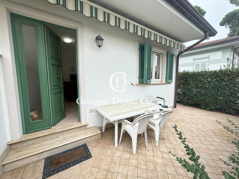 Quadrilocale in Affitto a Forte dei Marmi, zona Vittoria Apuana, 10'000€, 70 m², arredato