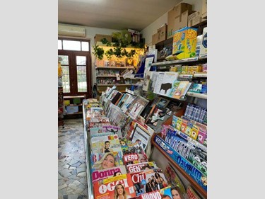 Attività commerciale in Vendita a Ameglia, zona Bocca di Magra, 130'000&euro;, 30 m²