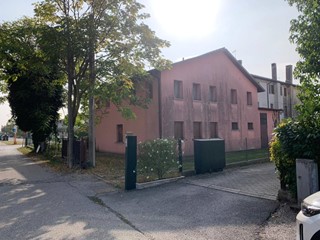 Ufficio in Vendita a Scorzè, 166'000€, 306 m²