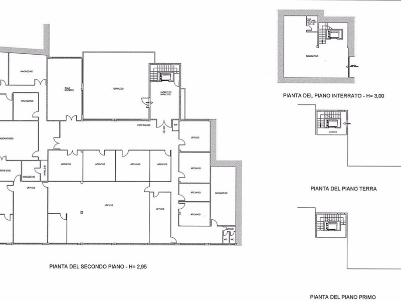 Laboratorio in Affitto a Arezzo, 3'500€, 1300 m²