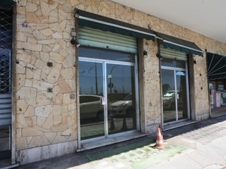 Negozio in Vendita a Genova, zona Pegli Lido, 115'000€, 60 m²