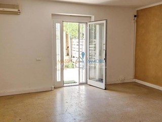 Quadrilocale in Vendita a Massa, zona Marina Di Massa, 240'000€, 70 m²
