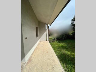 Appartamento in Vendita a Casciana Terme Lari, zona Lari, 135'000€, 115 m², con Box